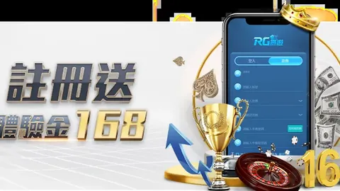 “梅德韦杰夫网球盛宴：狂风暴雨般表现，四强争霸在即”